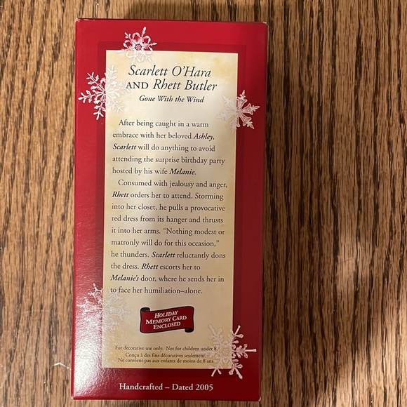 Hallmark ornament gone with the wind, Scarlet O’Hara, and Rhett Butler, 2005 - Picture 2 of 3